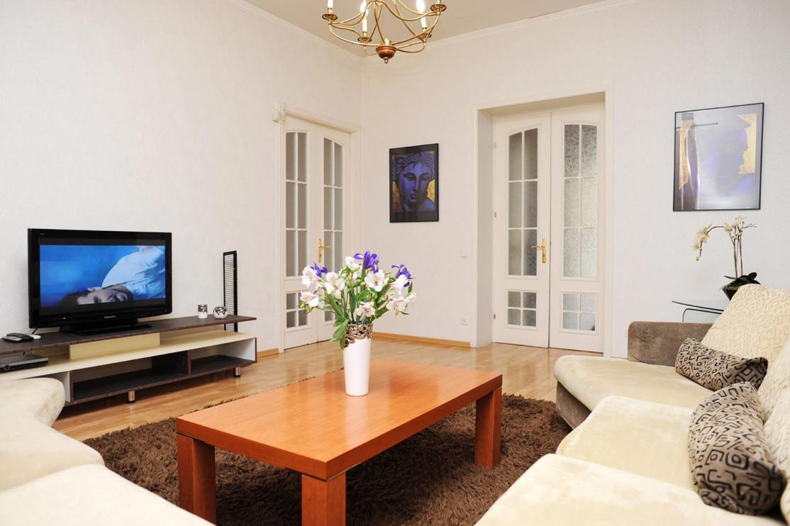 דירות Premium Rent In Kiev Centre - Kiev מראה חיצוני תמונה