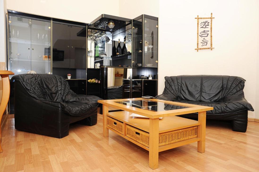 דירות Premium Rent In Kiev Centre - Kiev מראה חיצוני תמונה