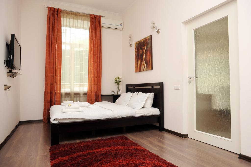 דירות Premium Rent In Kiev Centre - Kiev מראה חיצוני תמונה